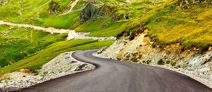 Viaggi in moto: Grand Tour dei Carpazi, strade superbe e castelli misteriosi  3