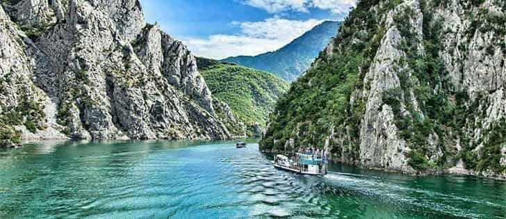 Viaggi in moto: Albania dalla costa stupenda alle selvagge Alpi Albanesi  3