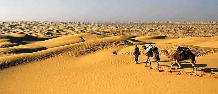 Viaggi in moto: Tunisia in moto attraverso i paesaggi surreali del Sahara 1