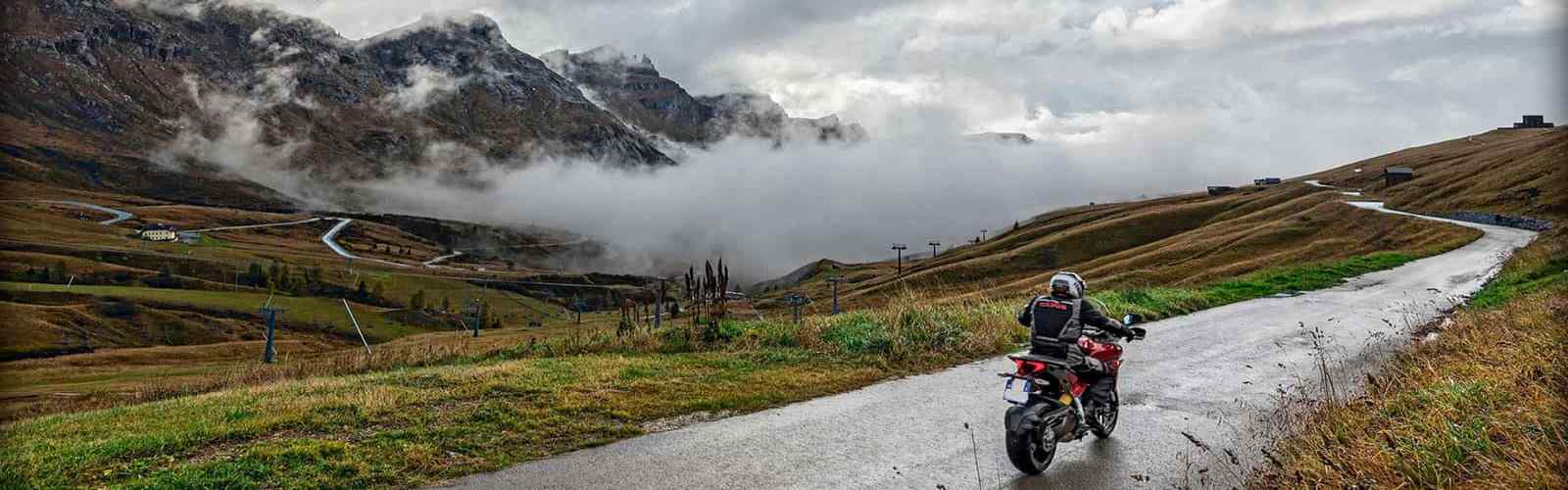 Transpirenaica la leggendaria Route des cols des Pyrénées