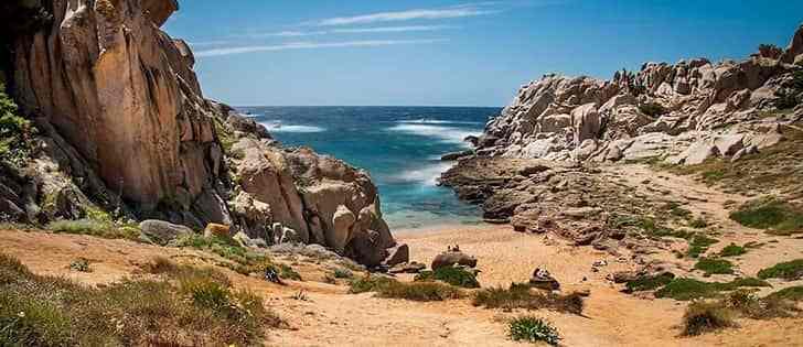 Viaggi in moto: La Sardegna più seducente in un fantastico viaggio in moto 1