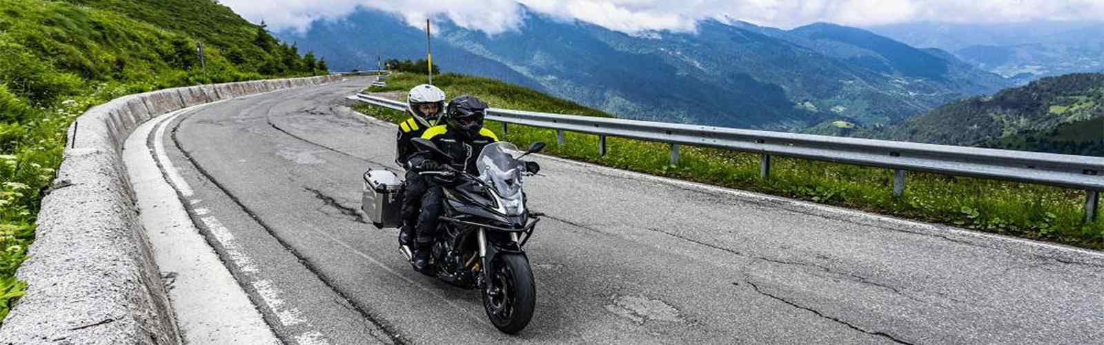 Mototour in Alta Savoia alla scoperta di valichi mozzafiato