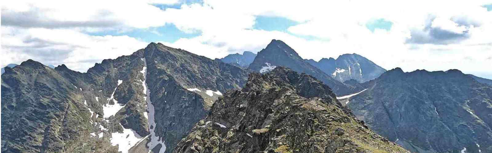 Tatra express in moto: le imponenti vette dei Monti Tatra